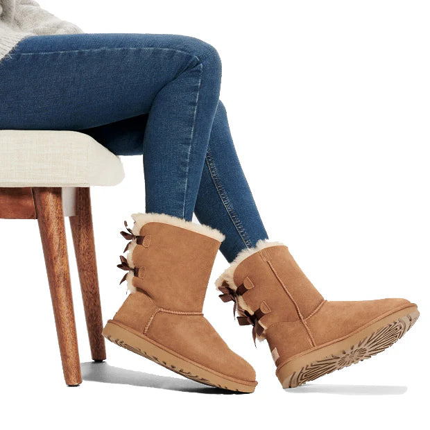 מגפי נשים UGG Bailey Bow II חום