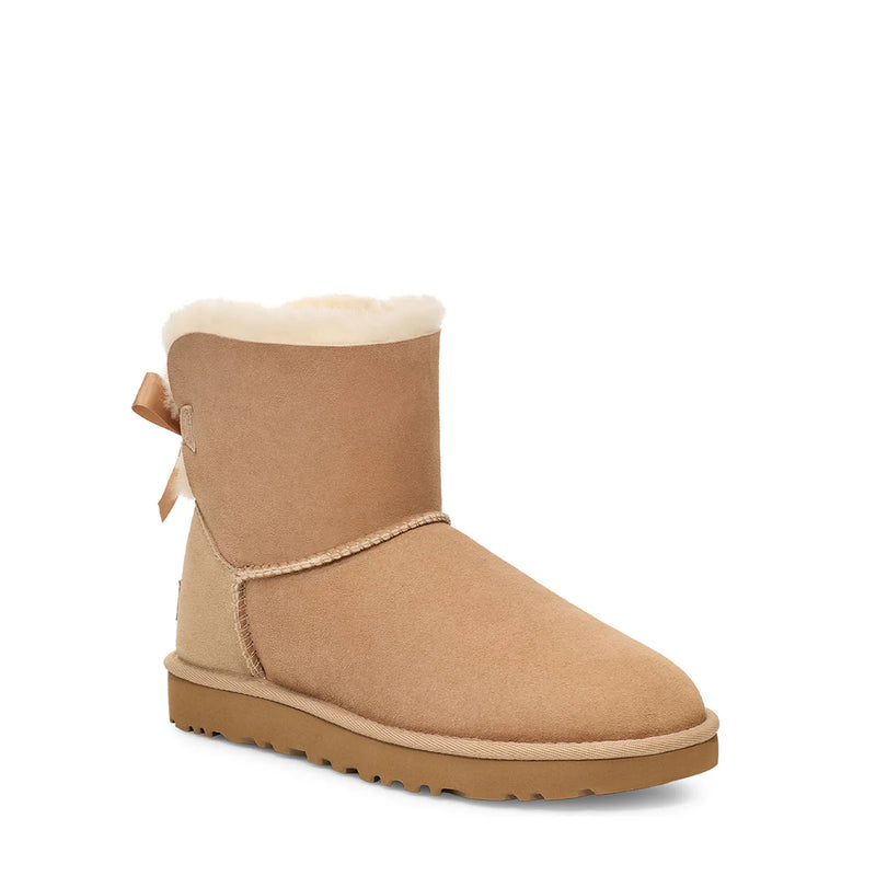 מגפי נשים UGG Mini Bailey Bow II צבע SAND