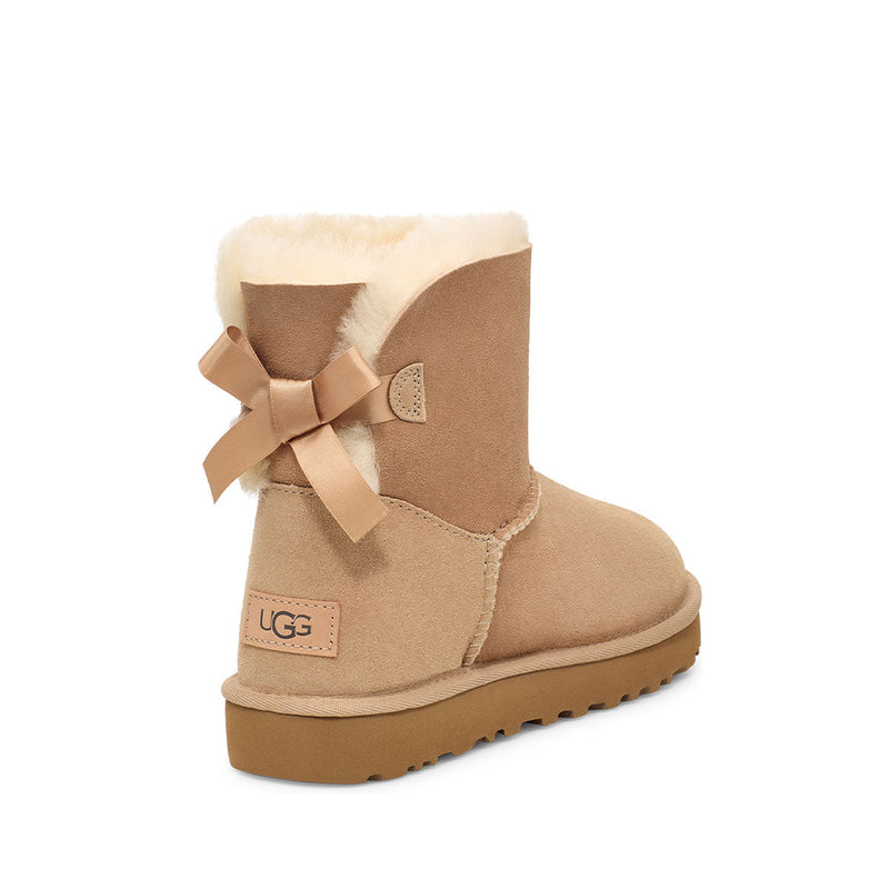 מגפי נשים UGG Mini Bailey Bow II צבע SAND