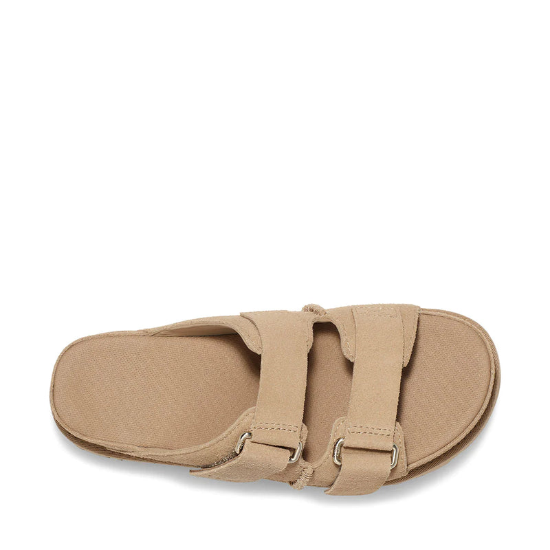 UGG Goldenstar Hi Slide Sand כפכפי נשים גולדנסטאר היי סלייד סנד